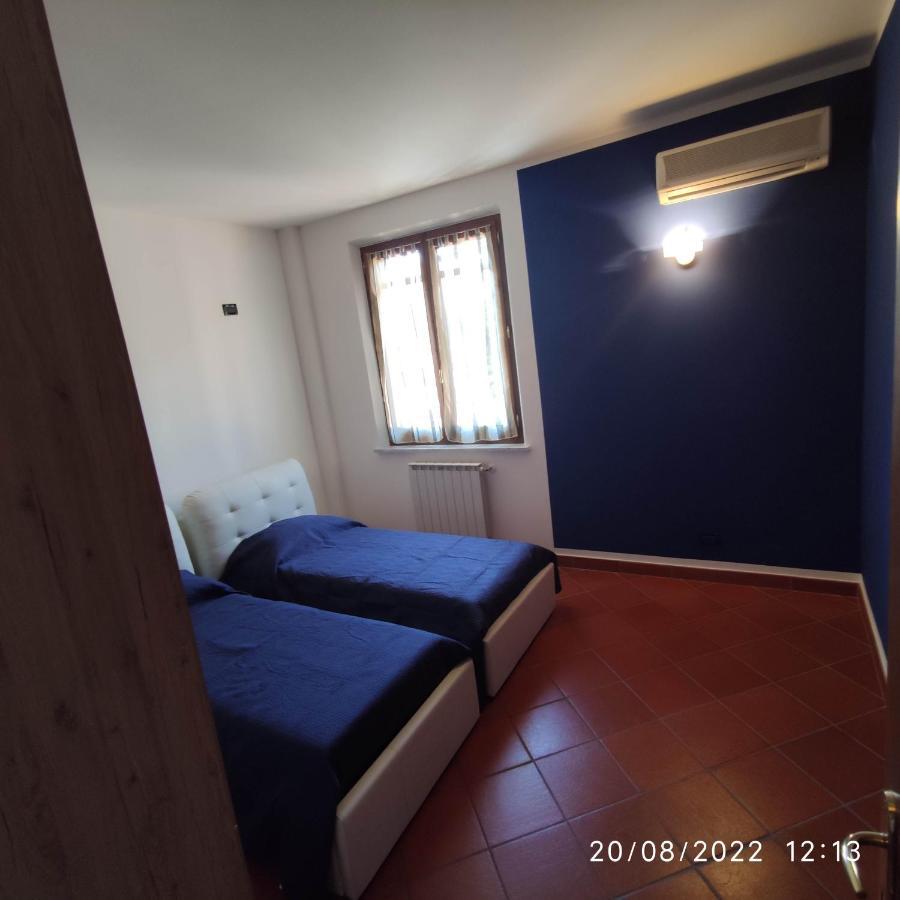 M & M Pinzi Suite Apartment Montepulciano Stazione Buitenkant foto